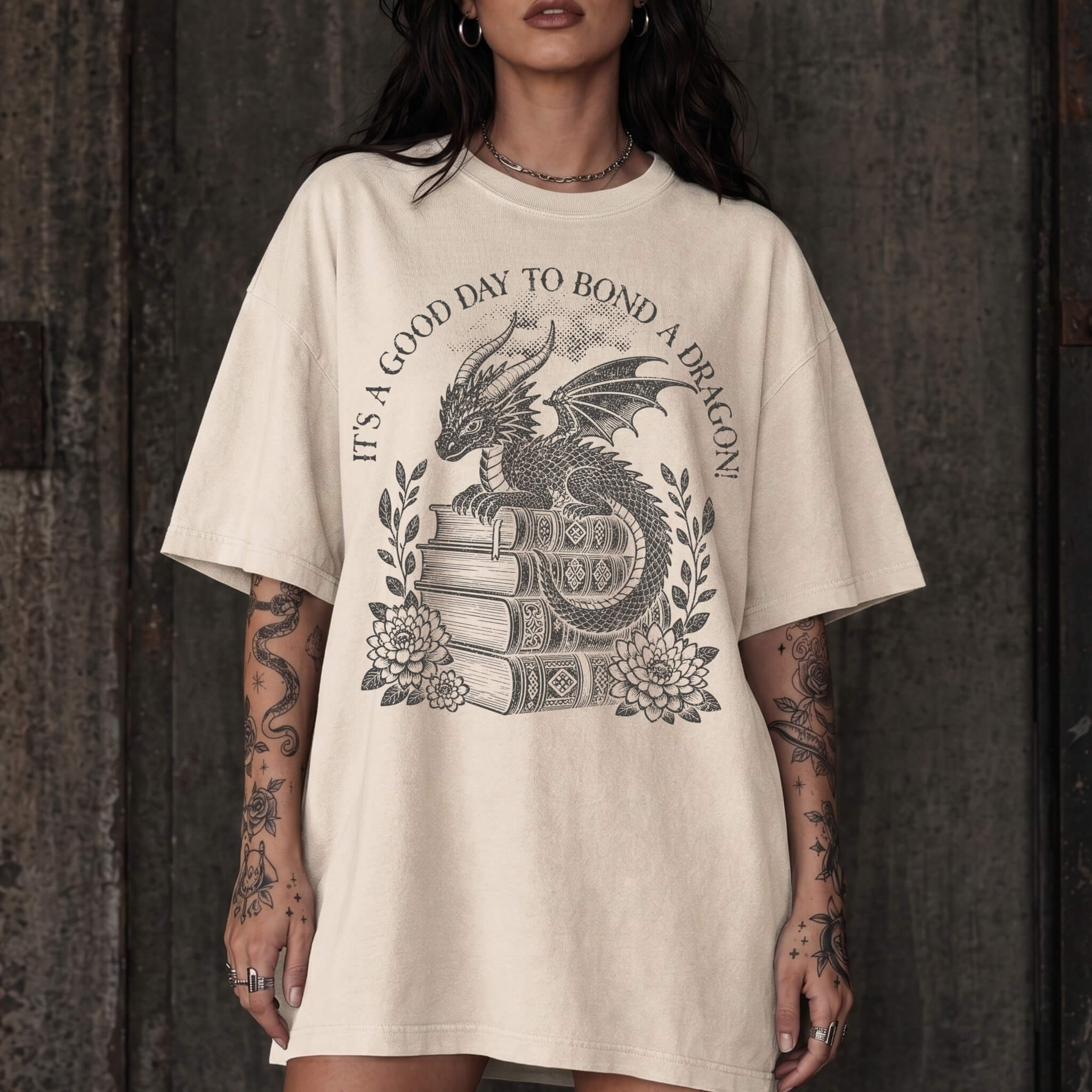 It's a Good Day to Bond a Dragon Tee in Ivory – vintage-style Comfort Colors graphic tee for fantasy and romantasy readers